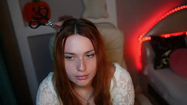 Snapshot of LisaElfy chatting on October 22, 2025, 3:56 pm LisaElfy online show from October 22, 2025, 3:56 pm