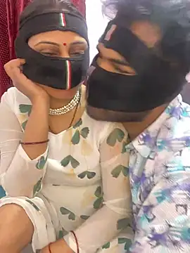 Snapshot of mickey_love chatting on March 6, 2025, 2:18 pm mickey love online show from March 6, 2025, 2:18 pm