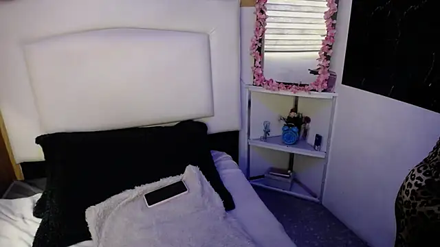 Snapshot of palmer_mIix chatting on March 14, 2025, 12:40 pm palmer mIix online show from March 14, 2025, 12:40 pm