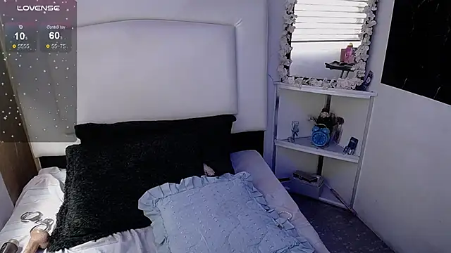 Snapshot of palmer_mIix chatting on March 22, 2025, 12:25 pm palmer mIix online show from March 22, 2025, 12:25 pm