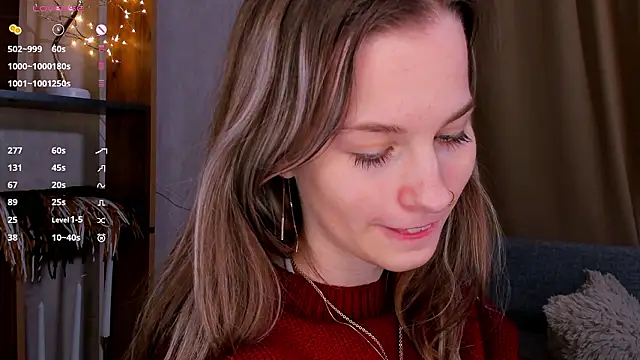 LinaCristonsen online show from December 6, 2024, 1:44 pm