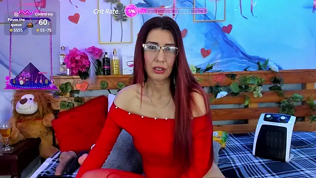 Snapshot of Perla_Franco chatting on February 15, 2025, 6:23 am Perla Franco online show from February 15, 2025, 6:23 am