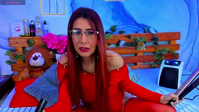Snapshot of Perla_Franco chatting on March 7, 2025, 5:08 am Perla Franco online show from March 7, 2025, 5:08 am
