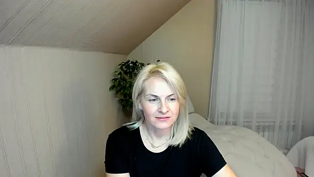 Alicee Gracee online show from January 4, 2025, 5:16 pm