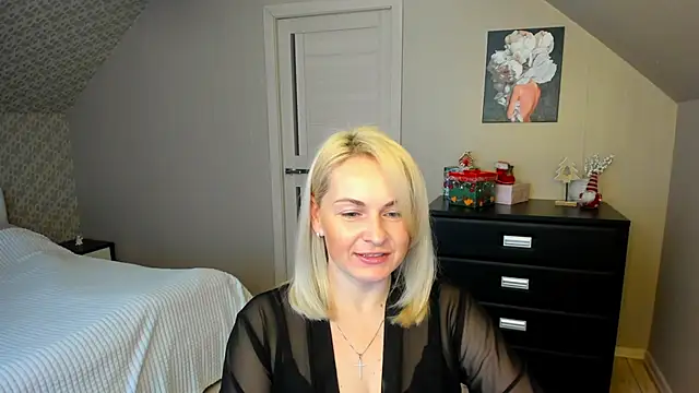 Alicee Gracee online show from December 5, 2025, 8:34 am