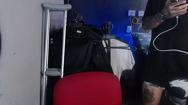 Dereck Dickson online show from October 21, 2025, 4:08 pm