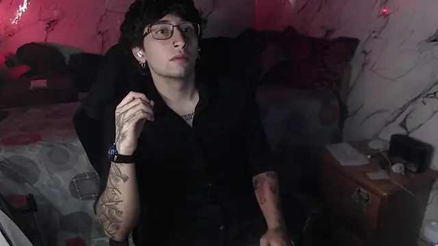 Dereck Dickson online show from April 19, 2026, 4:34 am