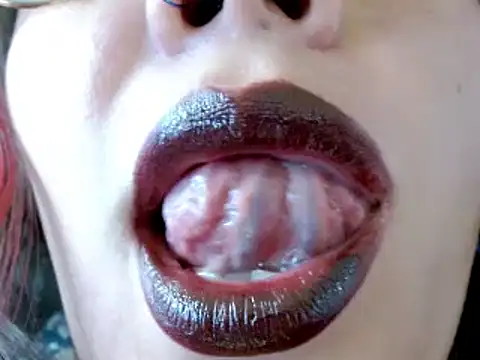 miss evoleth2 online show from March 18, 2025, 4:59 pm