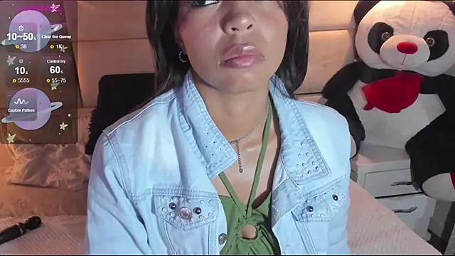 Snapshot of Nathaliajonees chatting on October 30, 2025, 1:34 pm Nathaliajonees online show from October 30, 2025, 1:34 pm