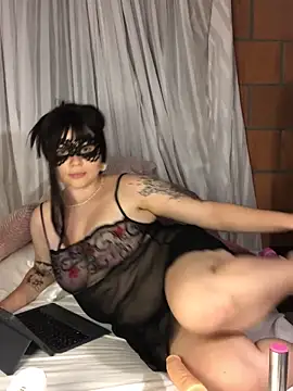 Snapshot of karlahush chatting on October 29, 2025, 11:06 pm karlahush online show from October 29, 2025, 11:06 pm