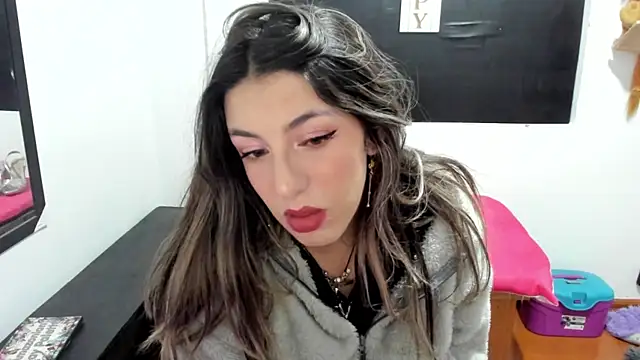 queen-natty online show from January 31, 2025, 3:20 am