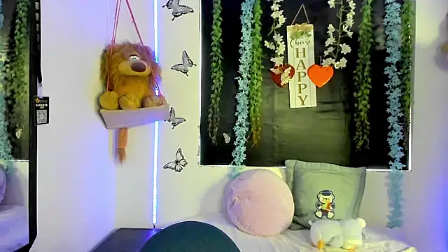 queen-natty online show from February 16, 2026, 2:35 pm