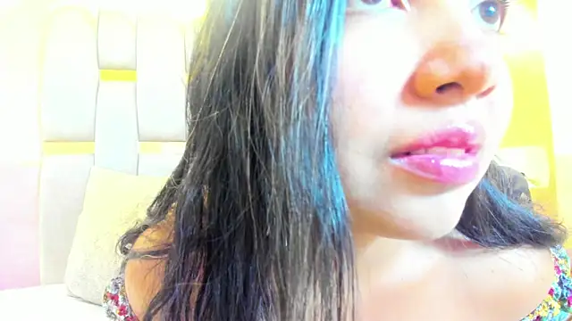 nicole fisherr online show from April 12, 2026, 5:34 am