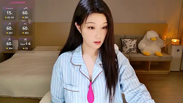 Lucky-baby online show from January 18, 2026, 2:21 pm