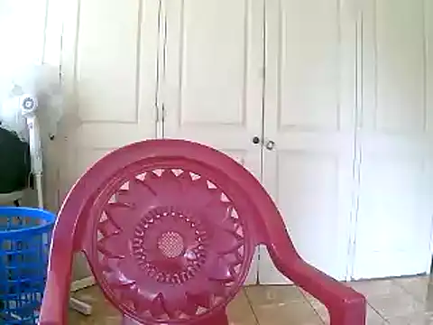 Snapshot of CURVYZENANDExx chatting on December 3, 2024, 11:22 am CURVYZENANDExx online show from December 3, 2024, 11:22 am