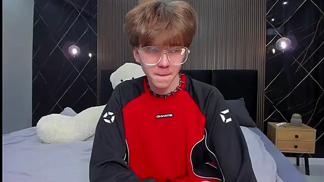 braxiboy online show from February 8, 2025, 2:16 pm