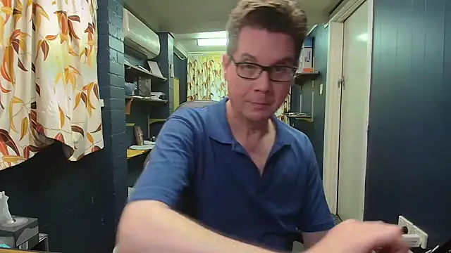 Snapshot of tilobinder chatting on October 24, 2025, 1:07 pm tilobinder online show from October 24, 2025, 1:07 pm