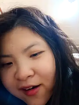 hello098712 online show from January 23, 2025, 11:04 am