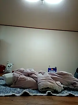 hello098712 online show from January 29, 2025, 7:25 am