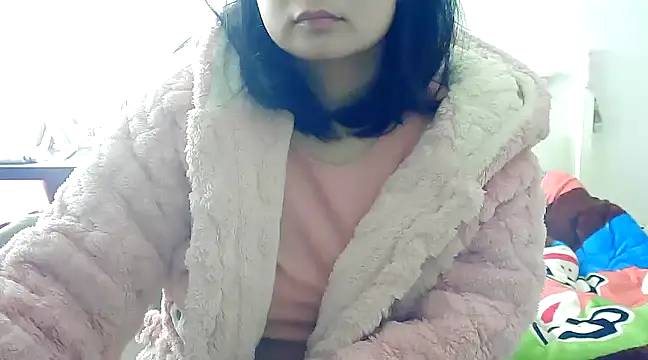Snapshot of CN-Xiaoxi chatting on February 15, 2025, 3:09 am CN-Xiaoxi online show from February 15, 2025, 3:09 am