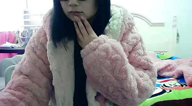 Snapshot of CN-Xiaoxi chatting on February 25, 2025, 12:14 am CN-Xiaoxi online show from February 25, 2025, 12:14 am