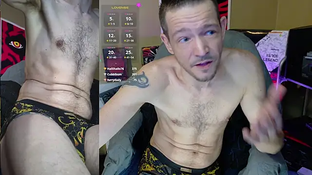 Snapshot of MasterForgedRayy chatting on February 7, 2025, 2:26 pm MasterForgedRayy online show from February 7, 2025, 2:26 pm