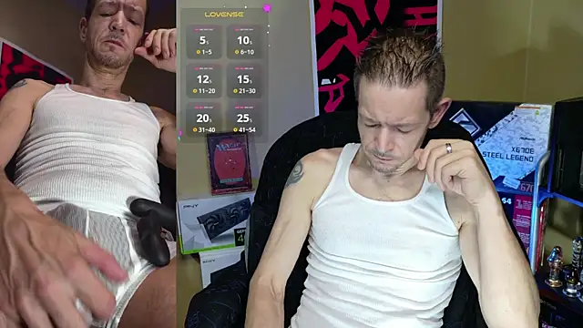 Snapshot of MasterForgedRayy chatting on February 21, 2025, 2:28 am MasterForgedRayy online show from February 21, 2025, 2:28 am