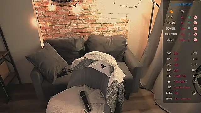 Ozalin Green online show from January 14, 2025, 2:43 pm