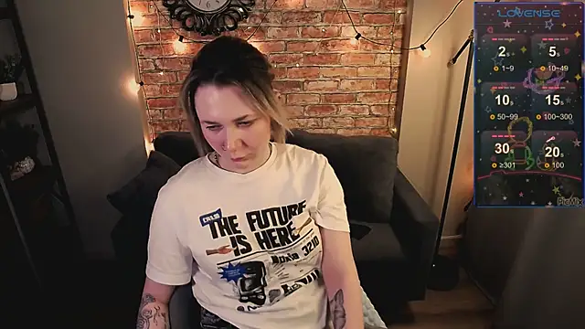 Ozalin Green online show from January 25, 2025, 2:25 pm