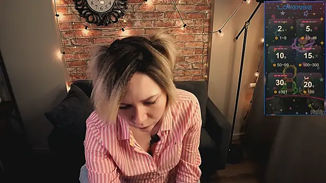 Ozalin Green online show from February 1, 2025, 9:11 am