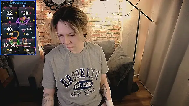 Ozalin Green online show from February 16, 2025, 8:32 am