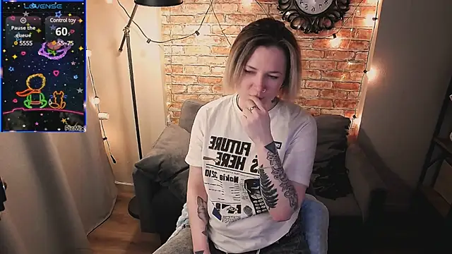 Ozalin Green online show from March 2, 2025, 9:42 am