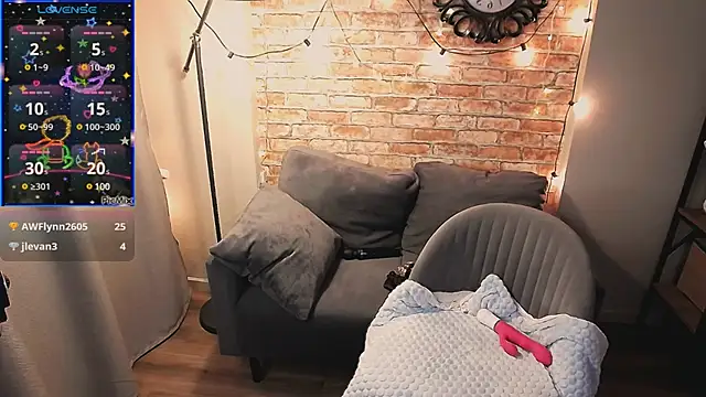 Ozalin Green online show from March 2, 2025, 12:43 pm