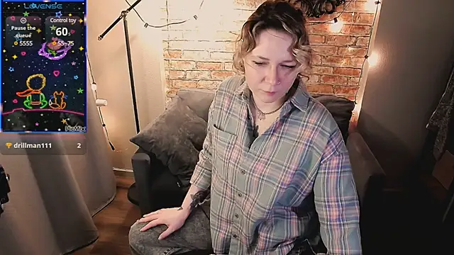 Ozalin Green online show from March 15, 2025, 12:45 pm