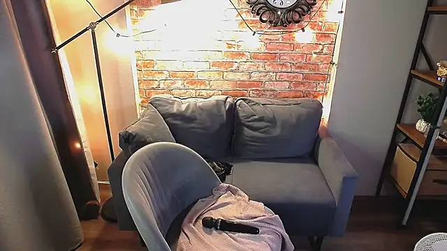 Ozalin Green online show from September 13, 2025, 8:08 pm