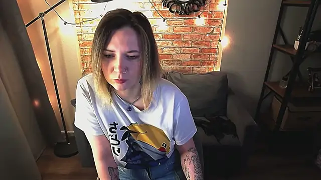 Ozalin Green online show from October 22, 2025, 5:41 am