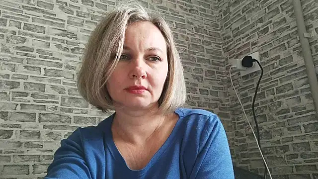 Snapshot of EdithManning chatting on February 11, 2025, 6:19 am EdithManning online show from February 11, 2025, 6:19 am