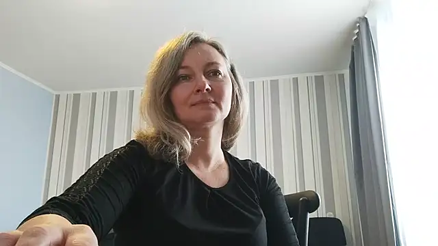 EdithManning online show from January 13, 2026, 1:16 pm