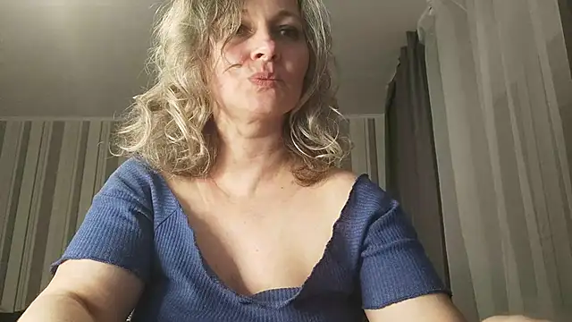 EdithManning online show from February 17, 2026, 6:25 pm