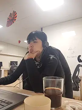 Snapshot of maria_lasexy chatting on October 15, 2025, 12:38 pm maria lasexy online show from October 15, 2025, 12:38 pm