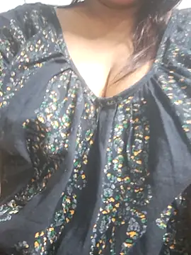 Hot-Anuska online show from April 7, 2026, 4:40 pm