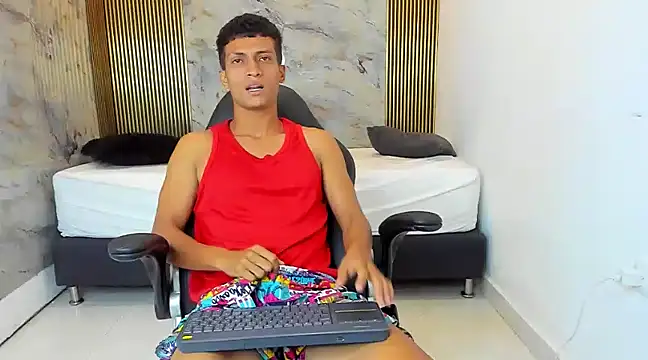 wolf james123 online show from December 16, 2024, 12:27 pm