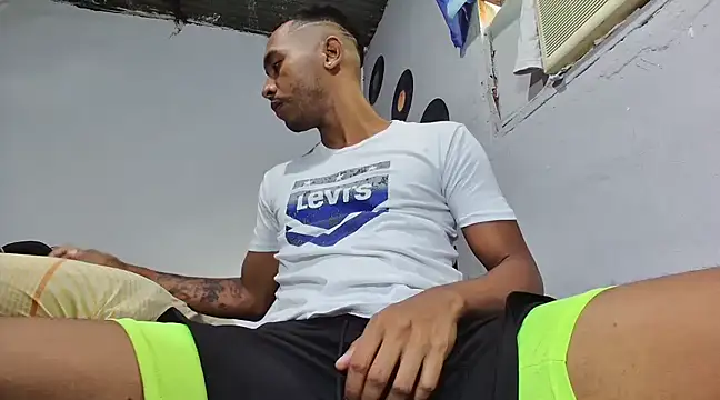 Snapshot of jeffblack2 chatting on February 13, 2025, 1:26 pm jeffblack2 online show from February 13, 2025, 1:26 pm