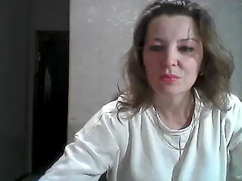 Snapshot of VselenaSun402 chatting on January 24, 2025, 7:51 am VselenaSun402 online show from January 24, 2025, 7:51 am