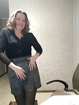 Snapshot of VselenaSun402 chatting on February 23, 2025, 9:55 am VselenaSun402 online show from February 23, 2025, 9:55 am