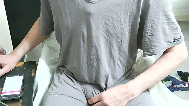 grossecoch online show from April 10, 2026, 5:17 pm