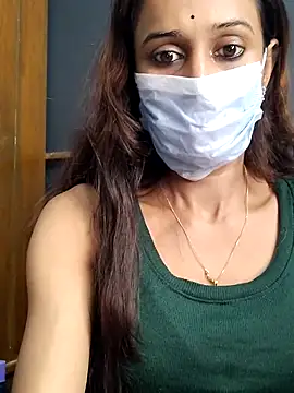 Oleevia online show from November 18, 2025, 7:46 am