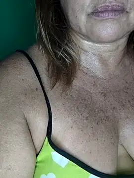 Snapshot of Kasandra_Ho chatting on November 9, 2025, 2:21 am Kasandra Ho online show from November 9, 2025, 2:21 am