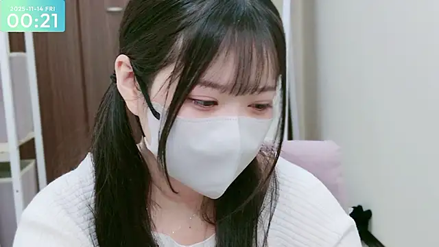 -SHIZUKU- online show from November 13, 2025, 3:22 pm