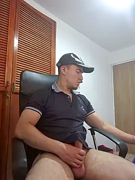 Snapshot of dragon1006 chatting on March 15, 2026, 9:43 pm dragon1006 online show from March 15, 2026, 9:43 pm